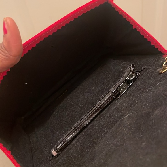 Nina Ricci Paris please check all picture of condition - Picture 16 of 17